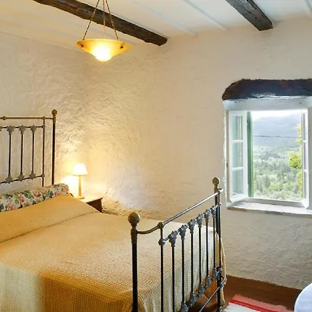 Villa Pigadisanoi Sleeps 8 With Pool Air Con And Wifi