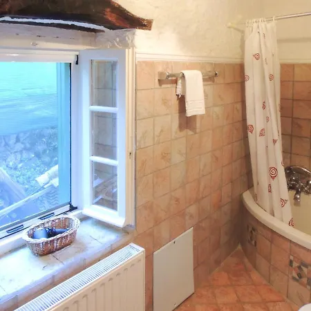 Pigadisanoi Sleeps 8 With Pool Air Con And Wifi Villa Pigadhisanoi