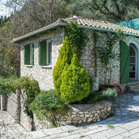Pigadisanoi Sleeps 8 With Pool Air Con And Wifi *